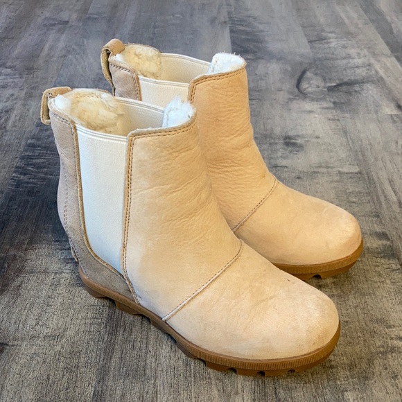 Sorel Shoes - Sorel Joan Of Arctic Wedge II Chelsea Lux Boots